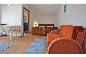 Ģimenes viesu māja Makarska 7